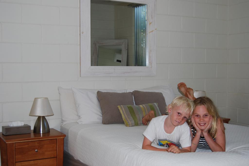 Coral Coast Tourist Park Hotel Carnarvon Eksteriør billede
